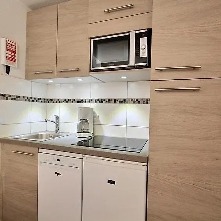 Rénové 2 Pièces, Aux Pieds, 4 Personnes - Fr-1-455-113 Apartamento *